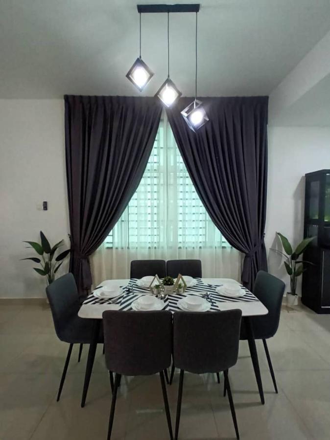 Desaru Melati Homestay Netflix Wifi Bandar Penawar 외부 사진